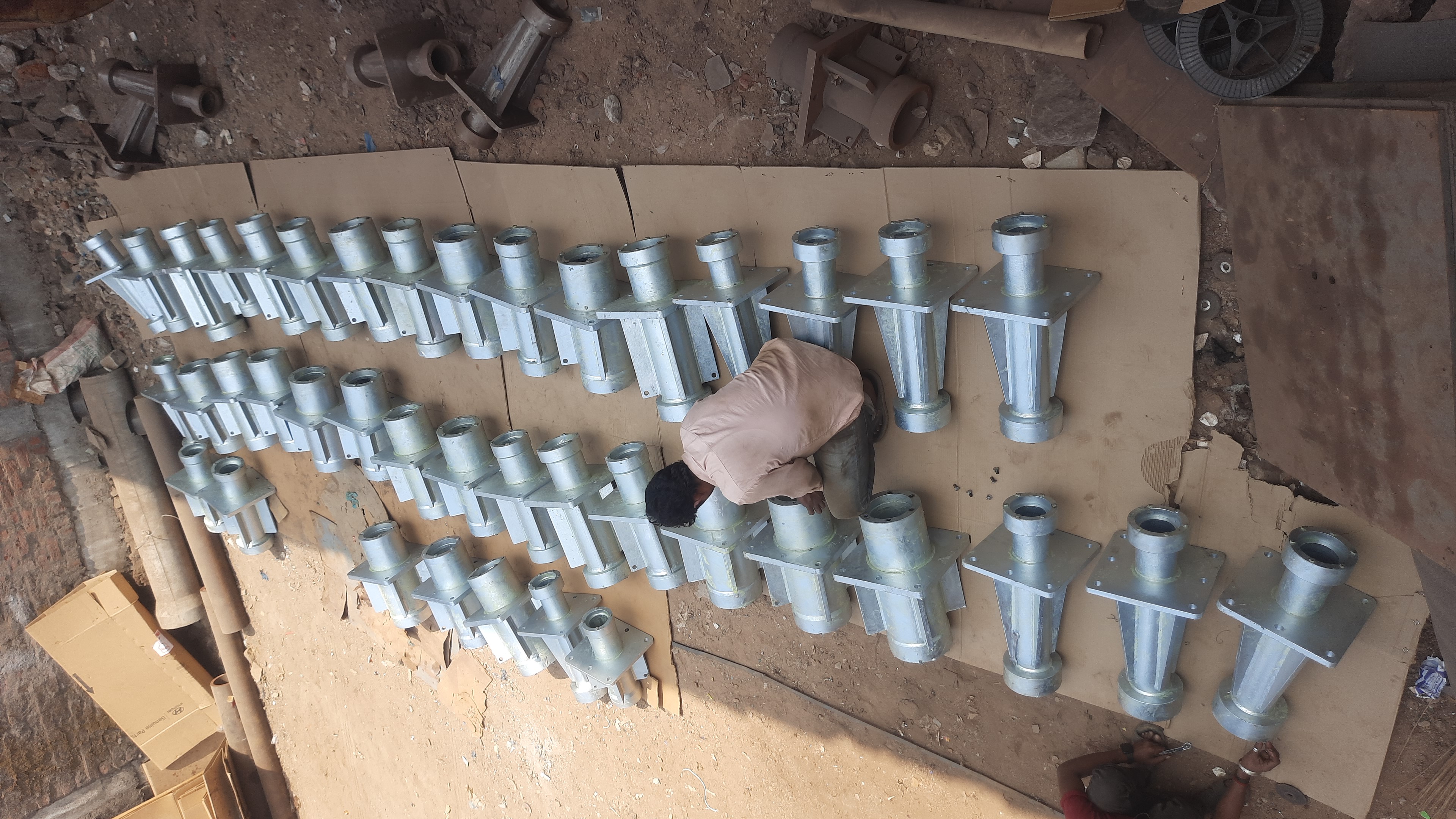 Batch of bearing block housings in production